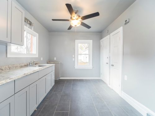 4703 35, Milwaukee WI 53209-5972 exterior