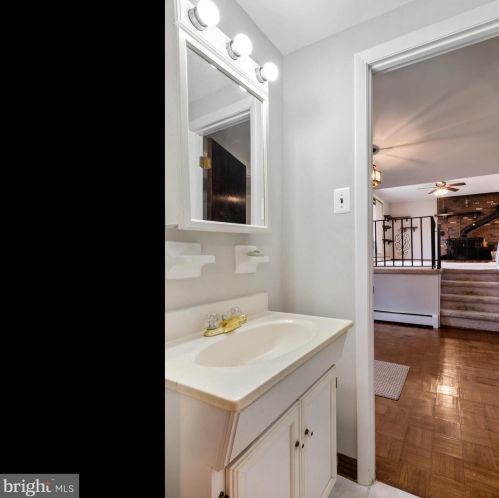 2511 Meetinghouse Rd, Jamison PA 18929-1157 exterior