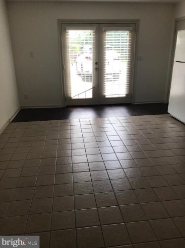 1815 Sherwood Rd, Silver Spring MD 20902-4030 exterior