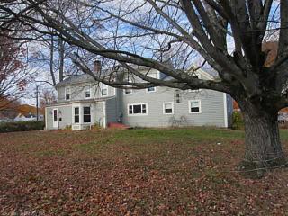 207 Cutlery Ave, Meriden, CT 06451-5165