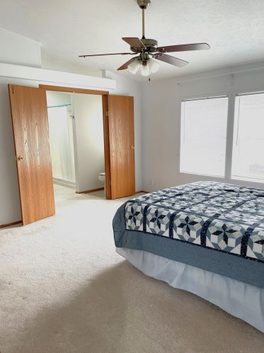 1367 John Ross Dr, Kalamazoo MI 49009-8307 exterior