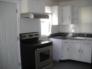 414 Dupont St, Philadelphia PA  19128-3302 exterior