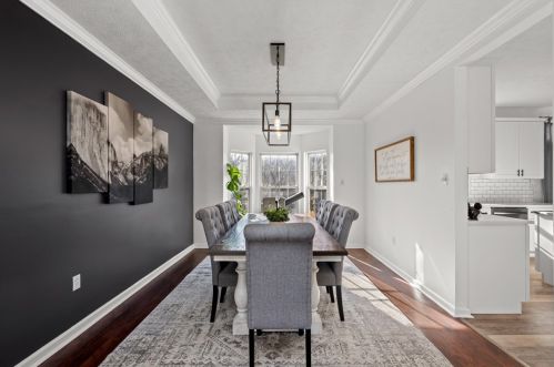 6016 Hawthorn Dr, Moon Twp PA  15108-9064 exterior