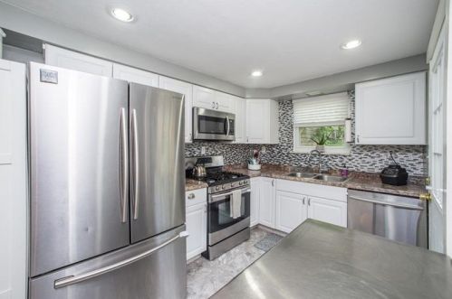 1678 New Haven Ave, Pittsburgh PA  15216-1919 exterior