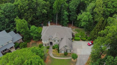 8069 Kenstone Ct, Atlanta GA 30350-4160 exterior