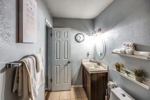 5316 Knox Dr, Frisco TX 75056-2155 exterior