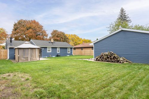 4625 74, Milwaukee WI 53218-4750 exterior