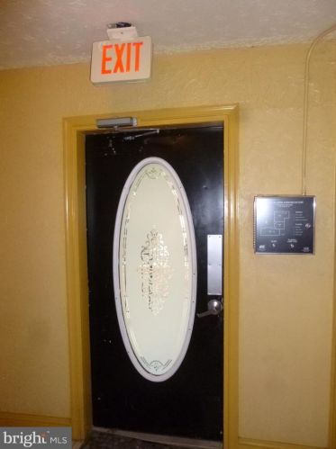 3864 9th St, Washington DC 20032-4028 exterior