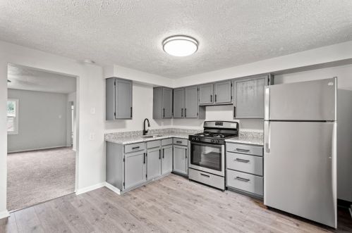 2249 Mcmonagle Ave, Pittsburgh PA 15220-2508 exterior