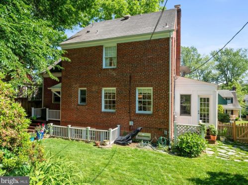 301 Glendale Ave, Alexandria VA 22301-2407 exterior