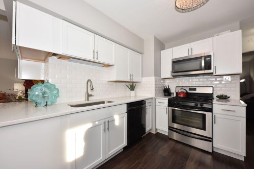 209 79, Milwaukee WI 53219-1717 exterior