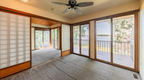 15404 Park Lake Rd, East Lansing MI 48823-3864 exterior