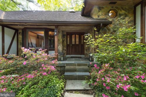 1740 Timber Ct, Huntingtown, MD 20639-9732