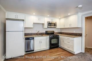 18220 8th Ave, Seattle WA  98148-1910 exterior