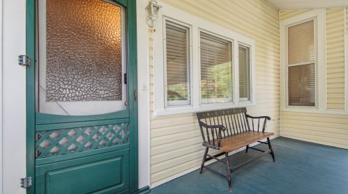 98 Live Oak Ave, Defuniak Springs FL  32435-2383 exterior