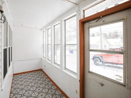 694 Desoto St, Saint Paul MN 55130-4215 exterior