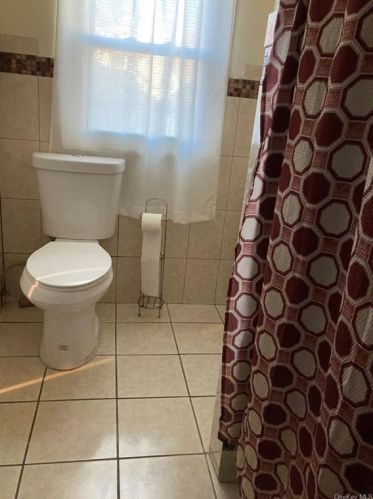 137 9 Ave, Mount Vernon NY 10550-1903 exterior