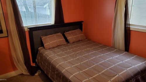 2028 Horton Ave, Grand Rapids MI 49507-3036 exterior