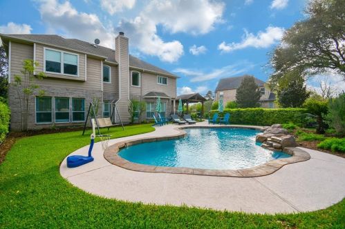 32714 Westminster Dr, Fulshear TX 77441-4098 exterior