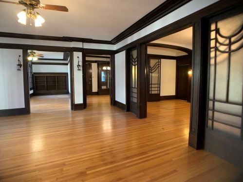 415 Surf St, Chicago IL 60657-6106 exterior