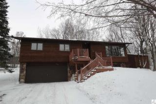 233 High St, Duluth, MN 55811-2726