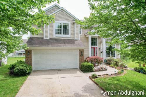 3632 Falling Leaf Dr, Grand Rapids, MI 49512-9477