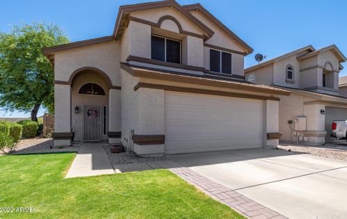 20841 2nd Ave, Phoenix, AZ 85027-5951