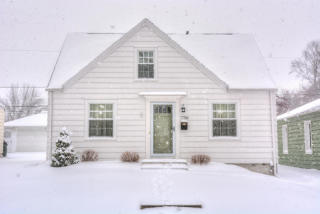 7716 Livingston Ave, Milwaukee, WI 53213-1124