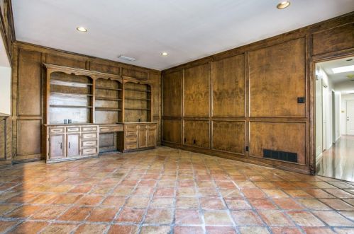 7111 Casablanca Ct, Dallas TX  75248-5221 exterior