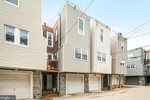 885 21 St, Philadelphia PA 19121-3901 exterior