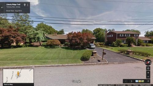 16 Liberty Ridge Trl, Paterson, NJ 07512-1619