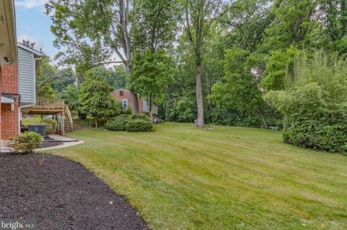 1633 Martha Ter, Rockville MD 20852-4133 exterior