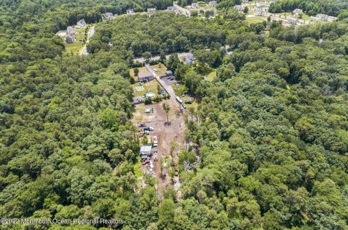 204 Bennetts Mills Rd, Jackson Twp NJ 08527-4260 exterior