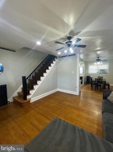 1502 Corlies St, Philadelphia PA  19146-3510 exterior