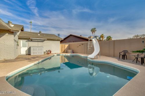 3061 Betty Elyse Ln, Phoenix AZ 85032-4296 exterior