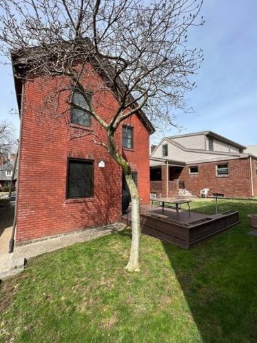 237 Olympia St, Pittsburgh PA 15211-1303 exterior