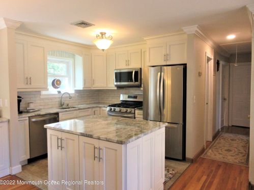 13 Andover Rd, Jackson Twp NJ 08527-1375 exterior