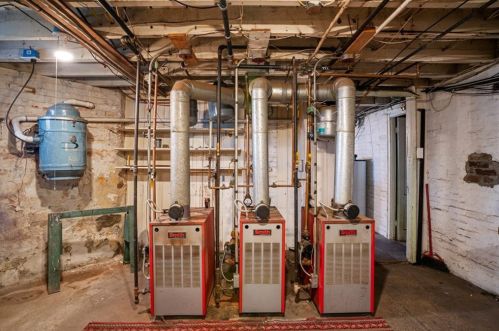 43 Linwood Ave, Providence RI 02911-3031 exterior