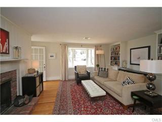 30 Evergreen Pkwy, Westport CT  06880-2530 exterior