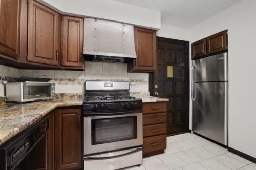 3434 Nagle Ave, Chicago IL 60634-4917 exterior