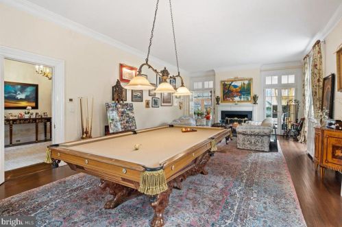 240 Library Pl, Princeton NJ 08540-3019 exterior