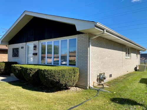 12243 44th Pl, Chicago, IL 60803-2402