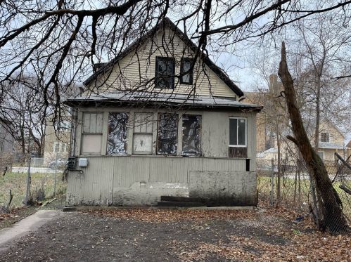 6545 Emerald Ave, Chicago IL  60621-2613 exterior