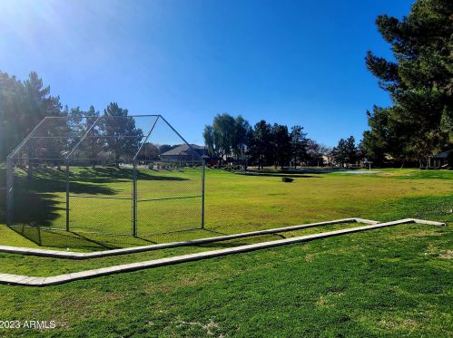 1454 Whitten Pl, Chandler AZ 85225-2101 exterior