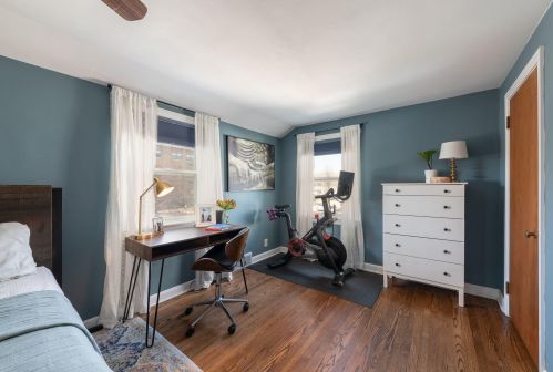 2408 89, Milwaukee WI 53227-4524 exterior