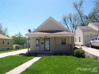 5009 Pacific St, Omaha NE  68114-4763 exterior