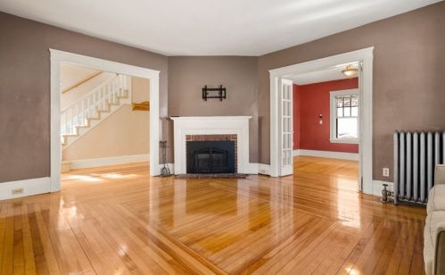 53 Chatanika Ave, Worcester MA 01602-1110 exterior