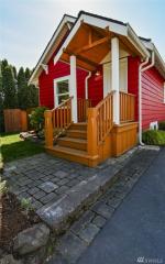 10245 36th Ave, Seattle WA  98146-1111 exterior