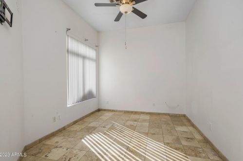 6811 39th Pl, Phoenix AZ  85042-6202 exterior