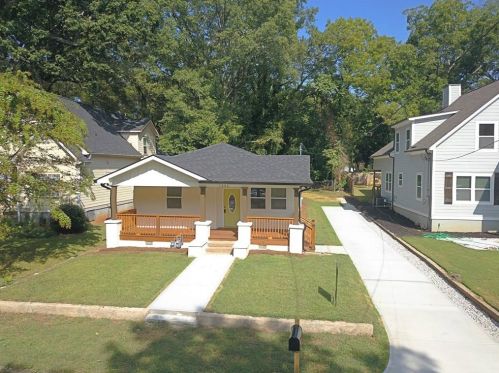 1694 Evans Dr, Atlanta, GA 30310-4502